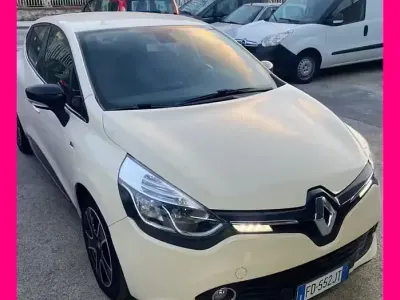 Usata Renault Clio IV 90 CV (66 kW) 2016 Beige Berlina