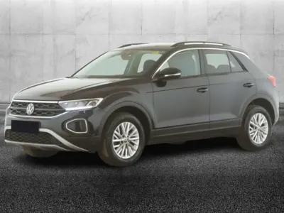 Usata VW T-Roc Life 150 CV (110 kW) 2023 Nero SUV