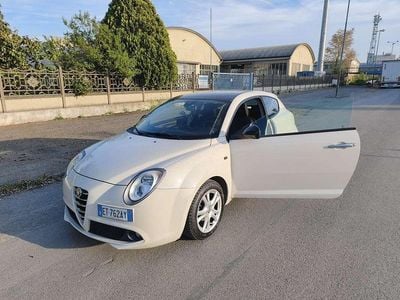 Second-hand Alfa Romeo MiTo 105 CP (77 kW) 2013 Alb Hatchback