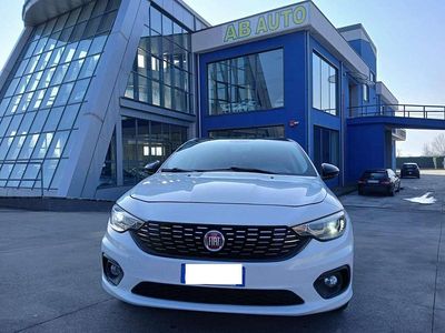 Usata Fiat Tipo Lounge 95 CV (69 kW) 2018 Bianco Berlina