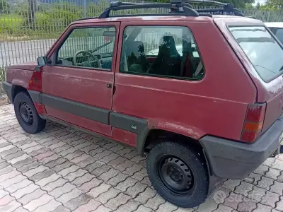Usata Fiat Panda 4x4 50 CV (36 kW) 1995 Rosso Utilitaria