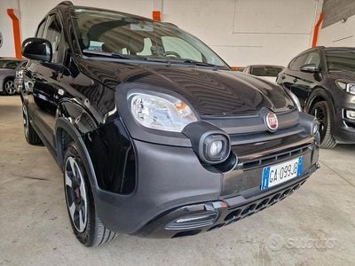 Usata Fiat Panda Cross Cross 69 CV (50 kW) 2020 Nero Utilitaria