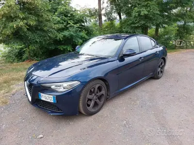 Second-hand Alfa Romeo Giulia Super 180 CP (132 kW) 2016 Albastru Berlinǎ