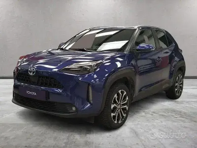 Usata Toyota Yaris Cross Trend 116 CV (85 kW) 2022 Blu/azzurro SUV