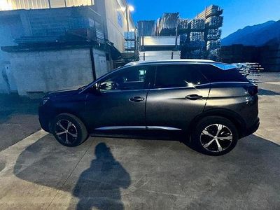 Usata Peugeot 3008 GT-line 131 CV (96 kW) 2019 Grigio SUV