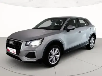 Usata Audi Q2 Advanced Plus 150 CV (110 kW) 2023 Argento floret metallizzato SUV