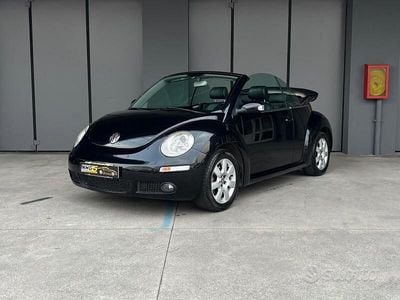 Usata VW New Beetle 75 CV (55 kW) 2008 Nero Utilitaria