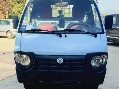 Usata Piaggio Quargo 18 CV (13 kW) 2006 Furgone