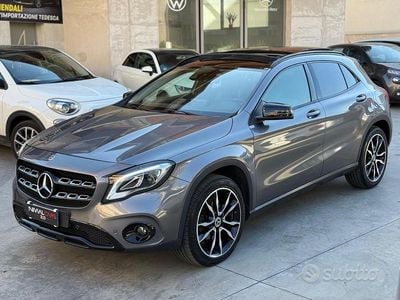 Usata Mercedes GLA200 Night 136 CV (100 kW) 2018 Grigio SUV