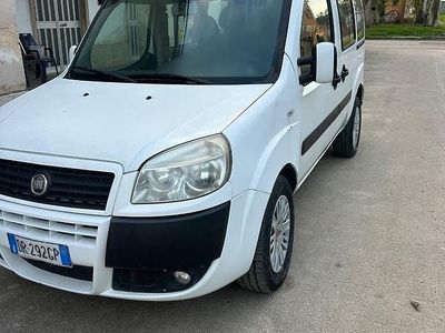 Usata Fiat Doblò 105 CV (77 kW) 2008 Bianco Monovolume