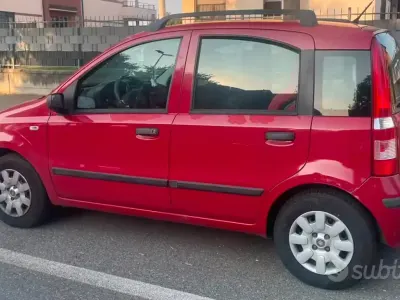 Usata Fiat Panda 60 CV (44 kW) 2009 Rosso Utilitaria