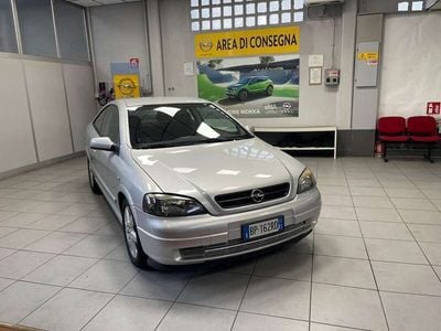 Usata Opel Astra 125 CV (91 kW) 2002 Argento Coupé