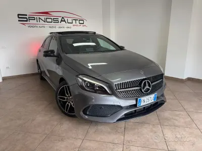Usata Mercedes A180 Premium 109 CV (80 kW) 2018 Grigio Berlina