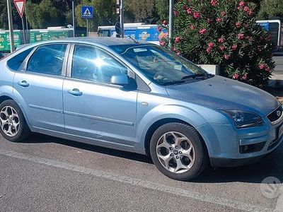 Usata Ford Focus 110 CV (80 kW) 2007 Blu Berlina