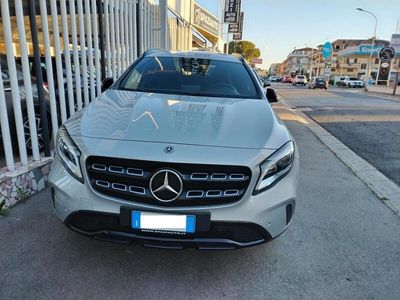 usata Mercedes GLA200 AUTOMATICA FULL