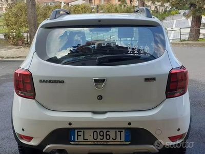 Usata Dacia Sandero 90 CV (66 kW) 2017 Bianco Berlina