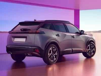 Nuova Peugeot 2008 GT 145 CV (106 kW) 2025 Argento SUV