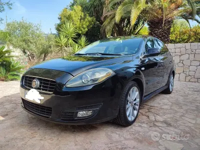 Usata Fiat Croma 120 CV (88 kW) 2008 Nero Station wagon