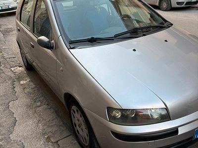 Grigio Usata 2003 Fiat Punto Berlina | 1000 € (Ottimo prezzo)