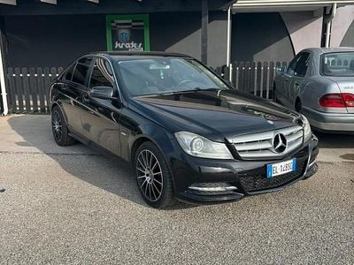Usata Mercedes C200 184 CV (135 kW) 2011 Nero Berlina