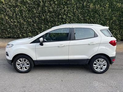 Usata Ford Ecosport 125 CV (91 kW) 2015 Bianco SUV