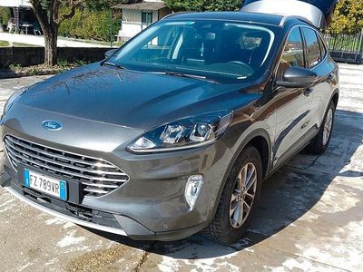 Usata Ford Kuga 150 CV (110 kW) 2020 Nero SUV