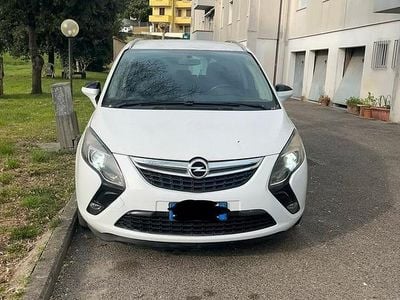 Usata Opel Zafira Tourer 2013 Bianco Monovolume