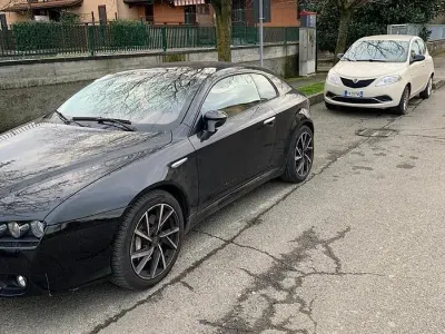 Käytetty Alfa Romeo Brera 200 HP (147 kW) 2006 Coupe - kaksiovinen