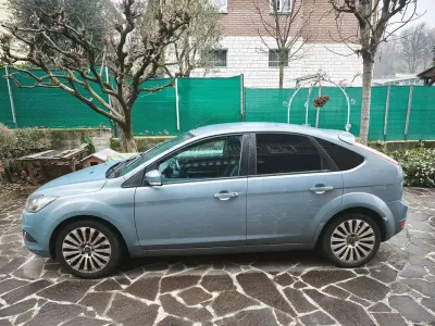 Usata Ford Focus 116 CV (85 kW) 2008 Blu/azzurro Berlina