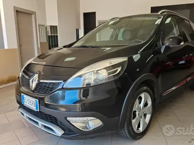 Usata Renault Scénic III XMOD 110 CV (80 kW) 2013 Nero Monovolume