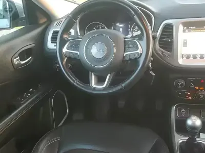 Usata Jeep Compass 120 CV (88 kW) 2019 Grigio SUV