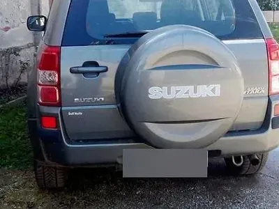 Usata Suzuki Vitara 129 CV (94 kW) 2006 Grigio Station wagon