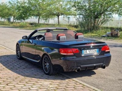 Usata BMW 330 Cabriolet M Sport 231 CV (169 kW) 2007 Cabrio