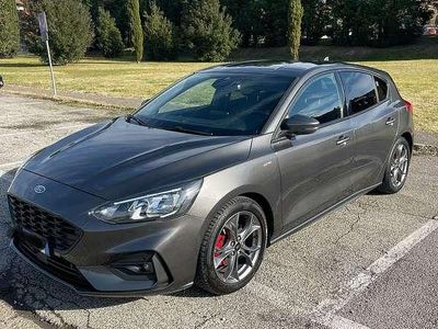 Usata Ford Focus ST-Line 120 CV (88 kW) 2021 Grigio Berlina