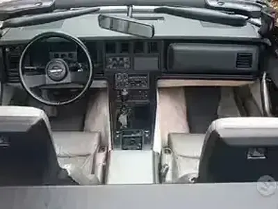 Usata Corvette C4 250 CV (183 kW) 1987 Bianco Cabrio