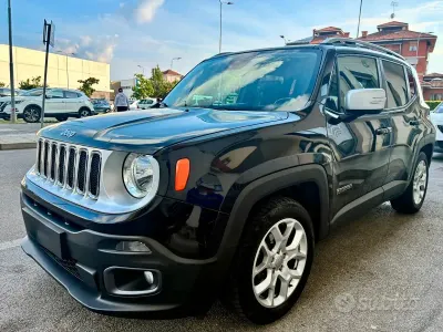 Usata Jeep Renegade Limited 120 CV (88 kW) 2016 Nero SUV