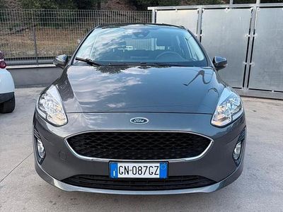 Grigio Usata 2019 Ford Fiesta Business Edition Utilitaria | 10.999 € (Buon prezzo)
