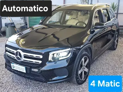 Usata Mercedes GLB200 150 CV (110 kW) 2022 Nero SUV