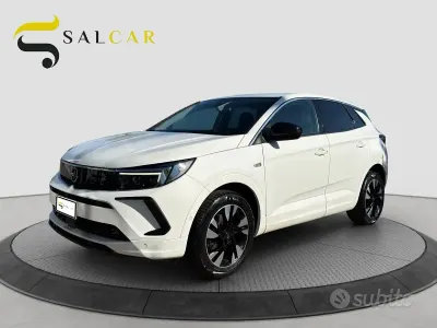 Usata Opel Grandland X Elegance 131 CV (96 kW) 2022 Bianco SUV