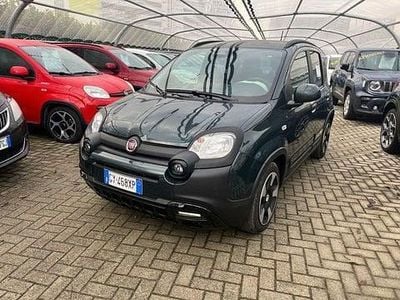 Usata Fiat Panda Cross Cross 69 CV (50 kW) 2025 Verde Utilitaria