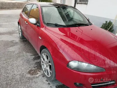 Usata Alfa Romeo 147 105 CV (77 kW) 2008 Utilitaria