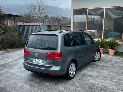 Usata VW Touran 105 CV (77 kW) 2010 Grigio Monovolume
