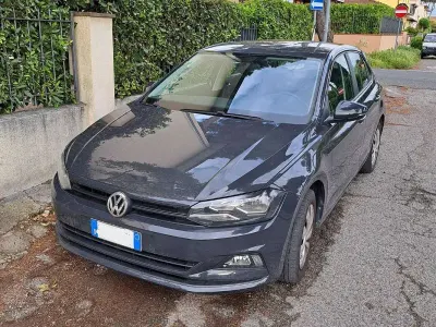 Usata VW Polo Trendline 90 CV (66 kW) 2019 Grigio Utilitaria