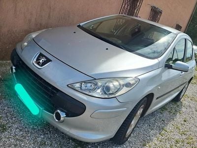 Usata Peugeot 307 88 CV (64 kW) 2007 Grigio Station wagon