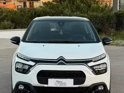 Usata Citroën C3 PureTech 110 CV (80 kW) 2022 Bianco Utilitaria