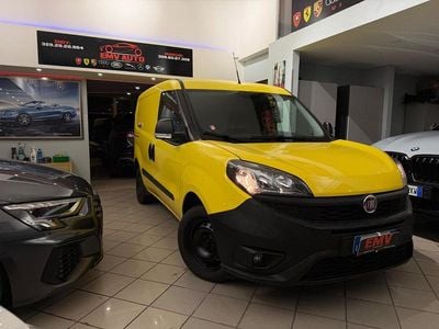 Usata Fiat Doblò 95 CV (69 kW) 2019 Giallo Monovolume