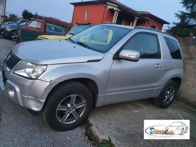 usata Suzuki Grand Vitara 4x4 1.6 Benzina - 2010