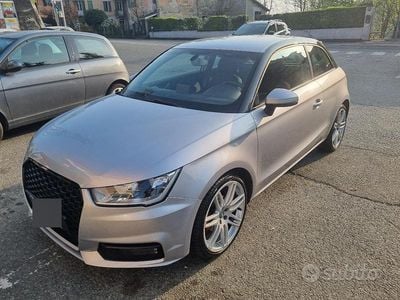 Usata Audi A1 Ambiente 90 CV (66 kW) 2017 Grigio Utilitaria