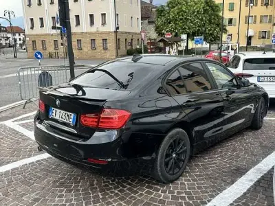 Usata BMW 318 150 CV (110 kW) 2016 Berlina