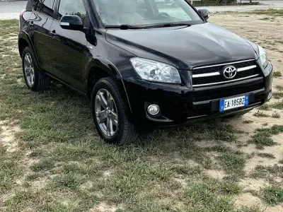 Usata Toyota RAV4 Luxury 150 CV (110 kW) 2009 SUV